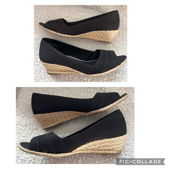Amelia Grace Espadrille Wedges - Picture 3 of 3
